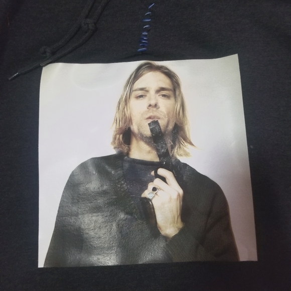 unique Kurt Cobain Hoodie - Picture 2 of 4